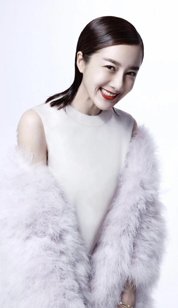 有喜歡李依曉的嗎？她曾是古裝第一美人，現在卻只能演反派角色