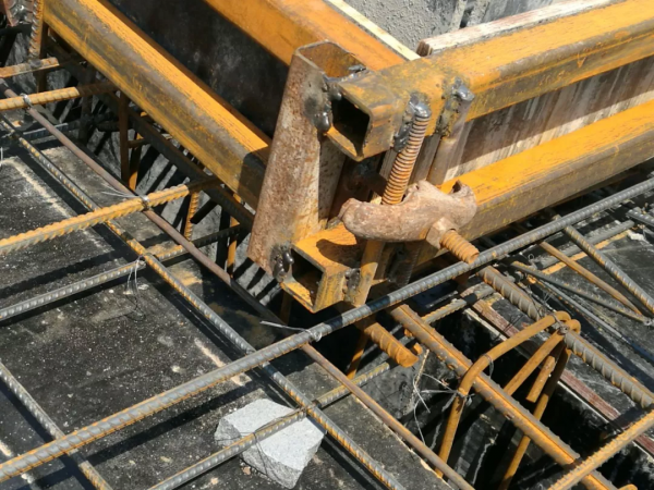 廚衛間構造翻邊施工:一次成型,防治滲漏 廚衛間構造翻邊施工:一次成型,防治滲漏