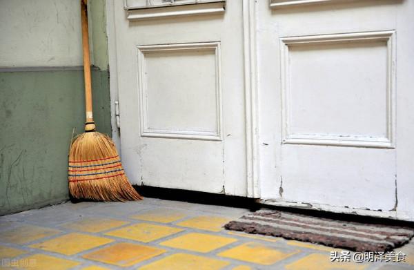 明天是正月初五，遵從習俗，吃2物做3事4事別做，虎年越過越順