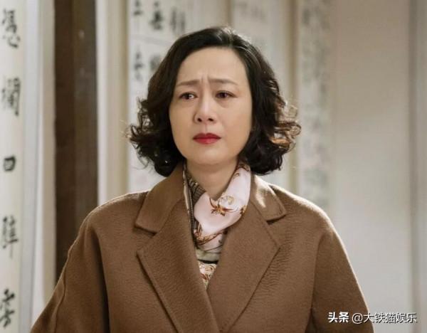 6位嫁給初戀的“老戲骨”，個個情史乾淨如白紙，牽手就是一輩子