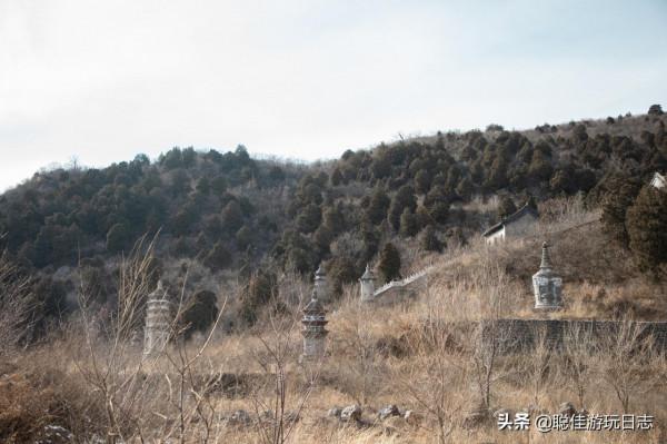 北京徒步登山：門頭溝滴水巖-棲隱寺（下），規模宏大卻爛尾寺廟