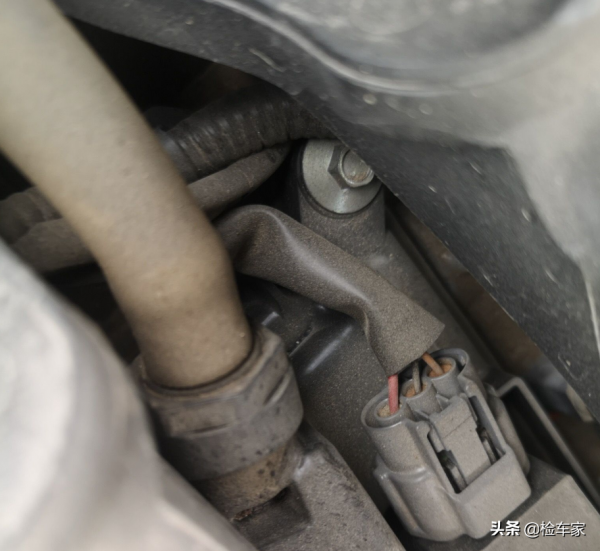 這輛開了4年的日產天籟只要10萬塊，車況無恙！值不值得買？