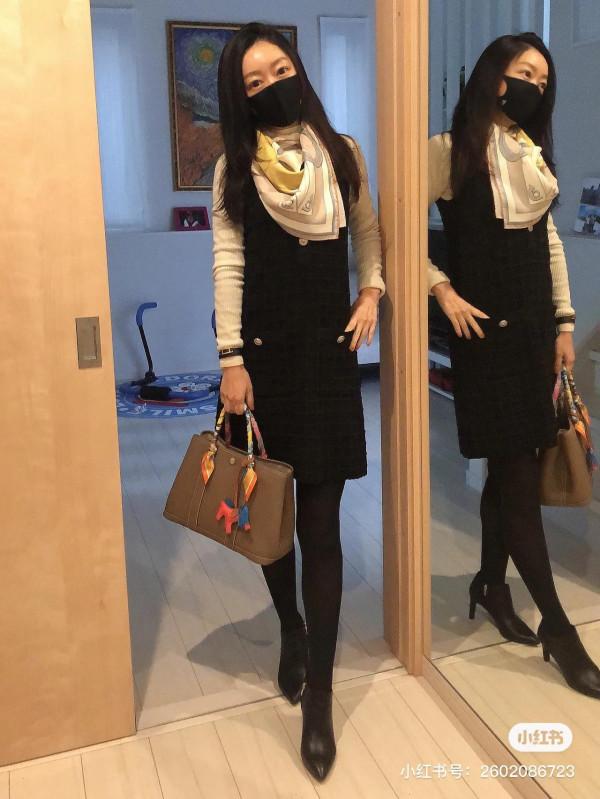 週末的逛街穿搭！畫個眉毛戴口罩就出發