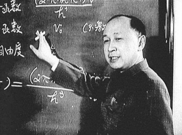 英國有個天才叫牛頓，德國有天才叫愛因斯坦，中國的天才叫什麼？