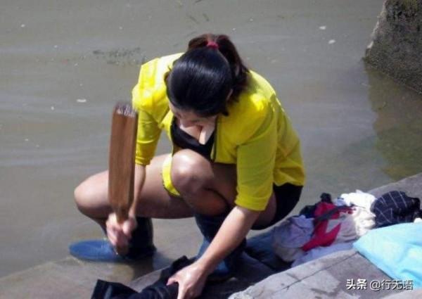 留守婦女,農村家庭的無奈之舉,都是在生活面前不得不低頭 留守婦女,農村家庭的無奈之舉,都是在生活面前不得不低頭