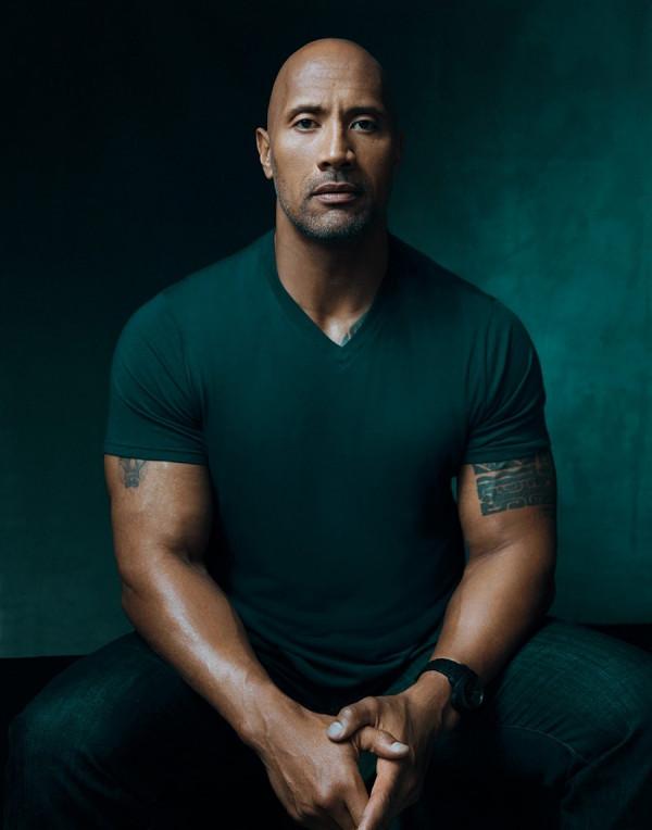 改編自大師儒勒·凡爾納的經典小說《神秘島》，巨石強森經典力作