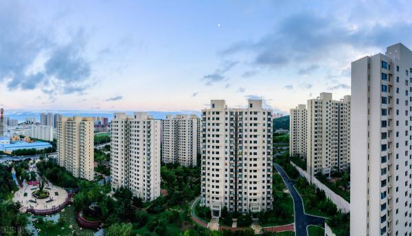 同一棟樓，為何西戶售罄，東戶卻沒有人買？建築學家給出3點原因