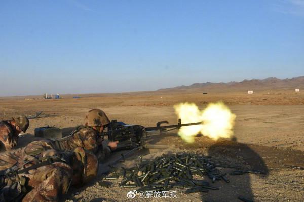 隔屏都有震感 一起來看實彈射擊現場