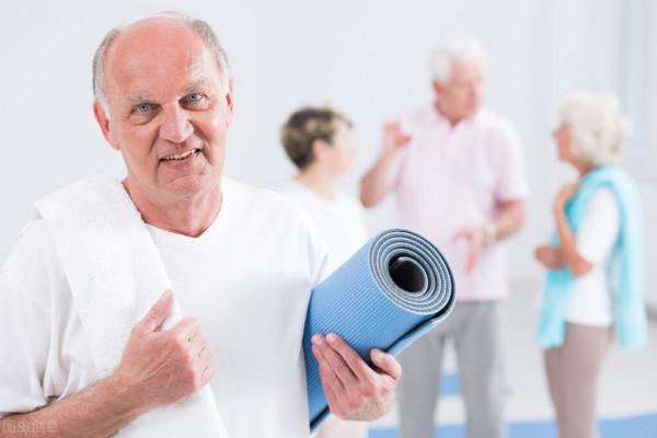 今日大雪：老年人要重點防好3種疾病，養生要重點做好5件事