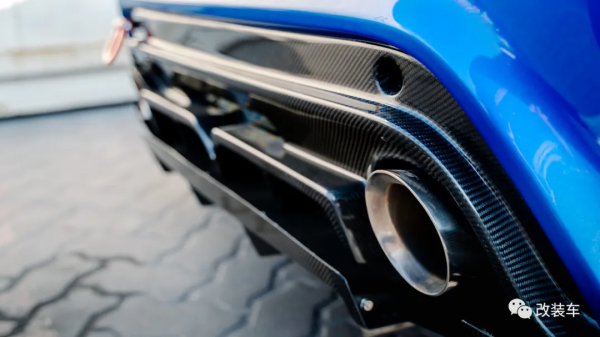 改裝清單遠超18cm的斯巴魯BRZ，試遍OHLINS、ARAGOSTA和KW避震