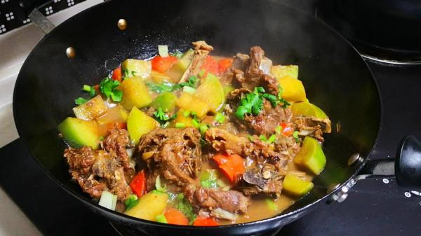 入秋了,多吃這道燉菜,好吃滋補不上火,營養高易消化,真香啊 入秋了,多吃這道燉菜,好吃滋補不上火,營養高易消化,真香啊