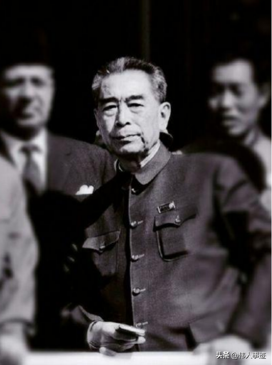 找到石油後,毛主席單獨約見李四光,笑談:你太極拳打得不錯啊 找到石油後,毛主席單獨約見李四光,笑談:你太極拳打得不錯啊