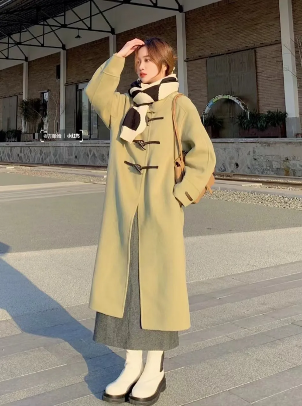 大衣+毛衣,大衣+連衣裙,保暖顯瘦時髦炸了 大衣+毛衣,大衣+連衣裙,保暖顯瘦時髦炸了