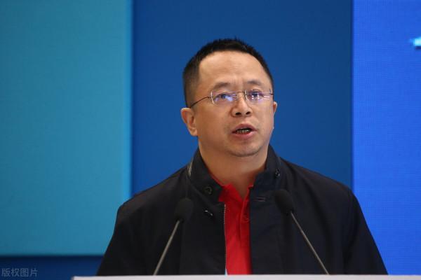 數十名車主抱怨!周鴻禕評特斯拉斷網車主被鎖車外:若遭駭客攻擊,將威脅人身安全 數十名車主抱怨!周鴻禕評特斯拉斷網車主被鎖車外:若遭駭客攻擊,將威脅人身安全