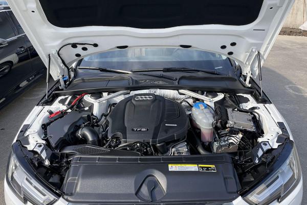 奧迪官方認證二手A4L,檢測發現後備箱全是水,客戶:買回去養魚 奧迪官方認證二手A4L,檢測發現後備箱全是水,客戶:買回去養魚