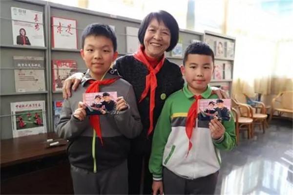 “雷鋒的學生”陳雅娟,因為雷鋒入伍參軍,後來過得怎麼樣? “雷鋒的學生”陳雅娟,因為雷鋒入伍參軍,後來過得怎麼樣?