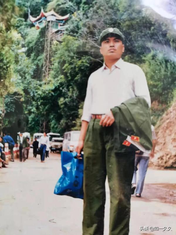 兄弟分家立戶自過，曾經的老兵細說經過——