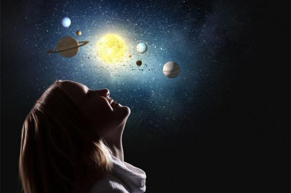 靈魂是否真的存在？或許只是像暗能量和暗物質，人眼無法看見？