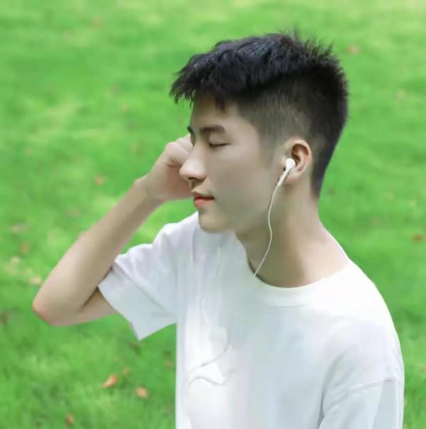 賴家益，是個“老實”人