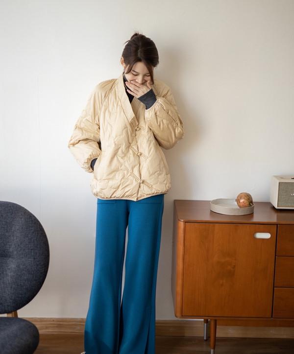 如何給人一種“很有氣質”的感覺?舒適隨性,越簡單越好 如何給人一種“很有氣質”的感覺?舒適隨性,越簡單越好