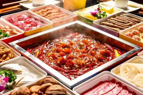 自助火鍋吃回本，吃這5類貴貨，餐廳老闆看了都氣得直跺腳