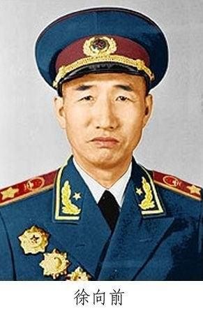 1988年,11位大軍區司令員同框,群雄薈萃之下誰能端坐C位? 1988年,11位大軍區司令員同框,群雄薈萃之下誰能端坐C位?