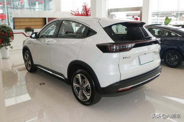 帶快充合資小SUV,續航480km空間不小，用車養車成本低，本田M-NV