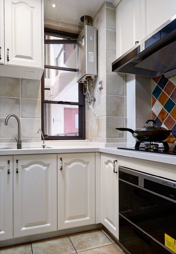 恕我直言：“廚房櫥櫃”過時了！現在流行新方式，更實用更上檔次