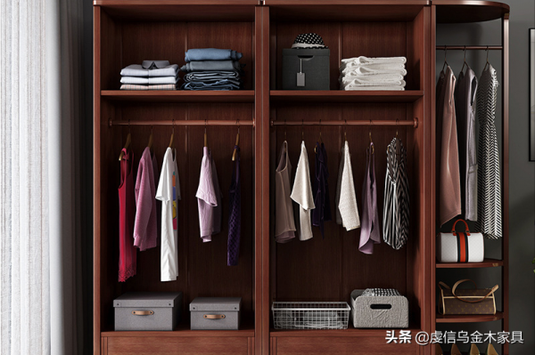 總有商家“掛羊頭賣狗肉”,這些實木傢俱的坑你踩過幾個? 總有商家“掛羊頭賣狗肉”,這些實木傢俱的坑你踩過幾個?