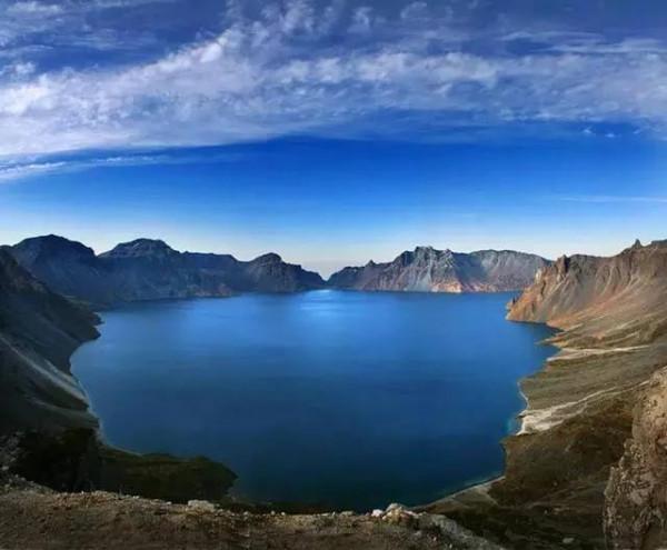 西班牙火山50年後再次噴發,岩漿流到街道,聊聊國內火山有幾座 西班牙火山50年後再次噴發,岩漿流到街道,聊聊國內火山有幾座