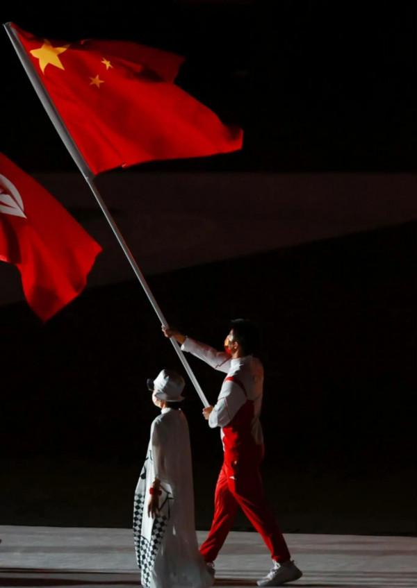 “金牌伉儷，神仙眷侶”！趙帥求婚鄭姝音，中國體壇再添冠軍夫婦