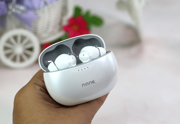 無線藍芽耳機哪款適合學生黨？高顏值HiFi音質藍芽耳機推薦