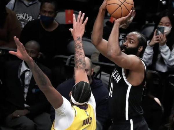 豪賭可休矣！&mdash;&mdash;本賽季籃網湖人的失敗，會是抱團模式的終點嗎？