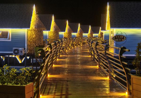 國慶假期真好 風情小木屋讓你住的更好 國慶假期真好 風情小木屋讓你住的更好