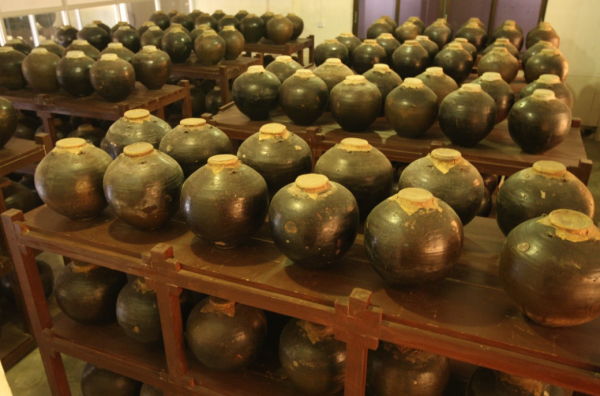 國內4款“特色”白酒，外省人嫌棄，本地人當成寶，你有喝過嗎？