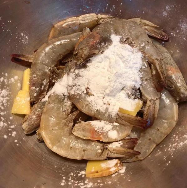 簡單好吃的椒鹽大蝦，趕快開學吧！孩也喜歡吃的大蝦