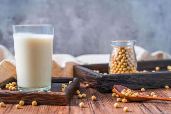 產科主任劃重點：懷孕怎麼吃才能長胎不長肉？飲食“9個1”原則