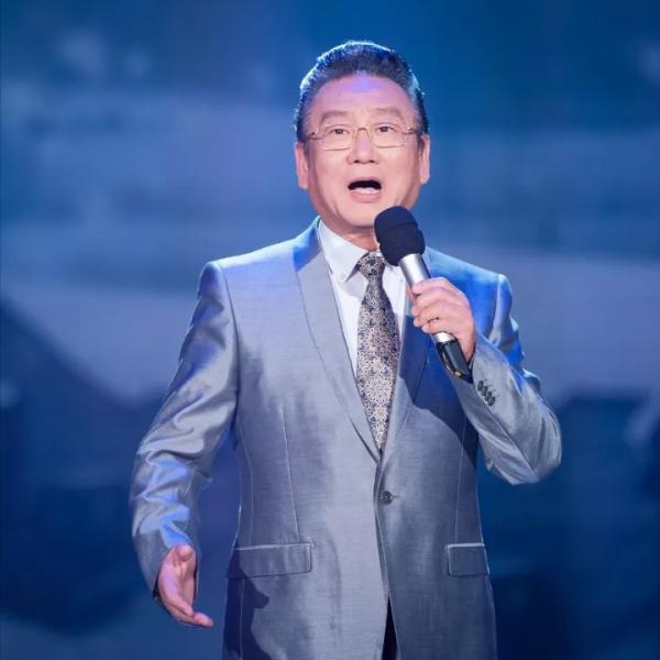 臭不要臉!外籍明星歸附他國卻在中國肆意撈錢,張鐵林遭王剛冷嘲 臭不要臉!外籍明星歸附他國卻在中國肆意撈錢,張鐵林遭王剛冷嘲