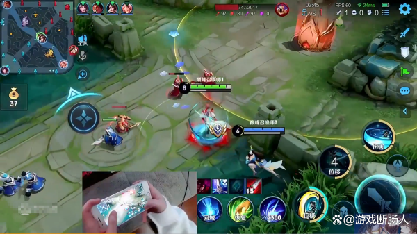 北慕自封iosQ區第一打野，中路線吃太多，打野戰力直接加給中路