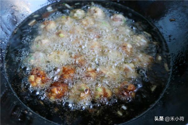 孩子愛吃的茄汁肉丸，家常做法超簡單，比買的還香