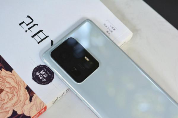 iPhone 13真不香了，這三款旗艦才是更好地選擇