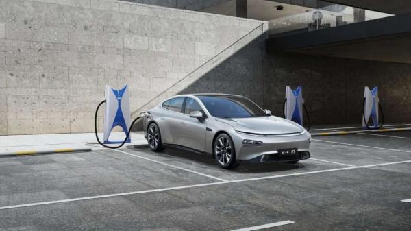 專家：開過電車不想開油車，網友：打車最不願坐電車