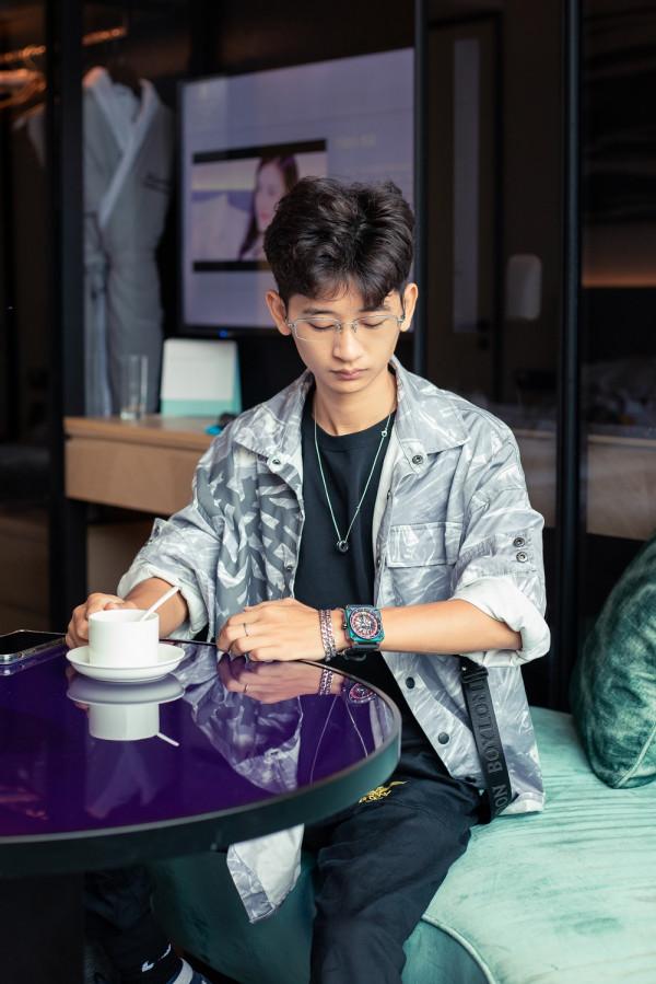 雷米格ROMAGO | 他或她,都適合 雷米格ROMAGO | 他或她,都適合