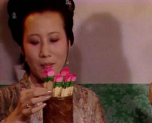 人稱“厚道多恩”的李紈,為何“不積陰騭”?書中早已給出答案 人稱“厚道多恩”的李紈,為何“不積陰騭”?書中早已給出答案