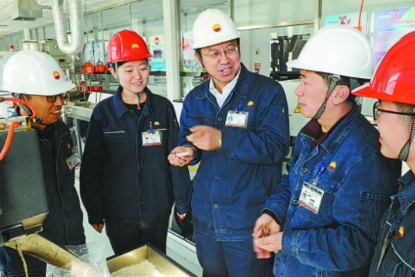 又一鐵飯碗開始擴招,七險二金很誘人,應屆生報名更有優勢 又一鐵飯碗開始擴招,七險二金很誘人,應屆生報名更有優勢