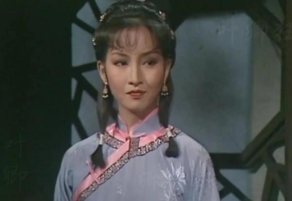 審美倒退！10位冷門老奶奶告訴你，巔峰期的香港古裝美人有多驚豔