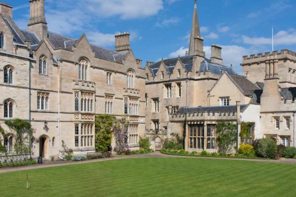 克格勃招不招酒蒙子? 克格勃招不招酒蒙子?