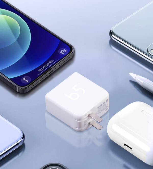 一款可以給筆記本充電的aigo電源介面卡65W PD版 一款可以給筆記本充電的aigo電源介面卡65W PD版