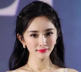 楊冪的顏垮了嗎？