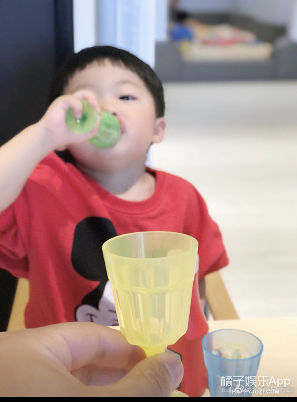 還記得《中國好聲音》的金潤吉嗎，在韓國選秀拿了冠軍？